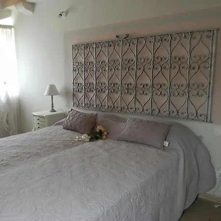 ベッド・アンド・ブレックファスト Il Cotogno